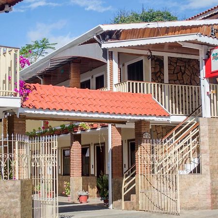 Pousada Beira Rio Santo Antonio do Pinhal Exterior photo